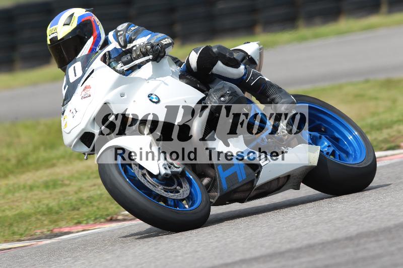 Archiv-2022/13 25.04.2022 Plüss Moto Sport ADR/Freies Fahren/20